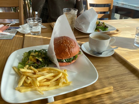 0C092302-9C0E-4792-ACD5-050787A77225