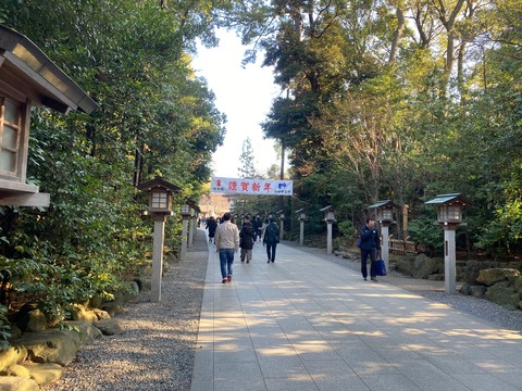 9DBA4D54-2E0D-4413-BEA8-35B1E7D8C277