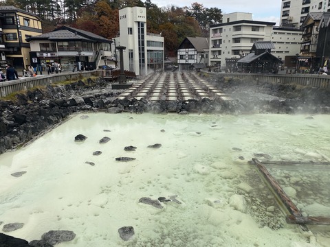 86E36F4B-9767-463B-814C-16AEC00177F0