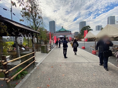 4FA2A971-E543-4C13-BECC-AE91777DBB33