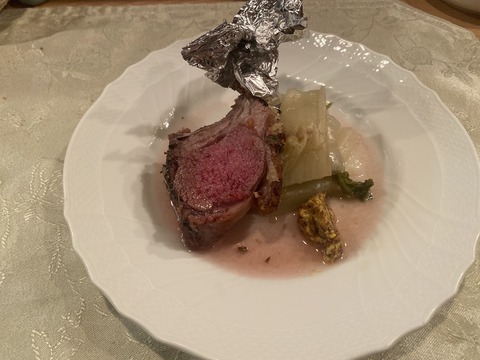 85954713-FEC4-49C0-B805-D978892CFFF8