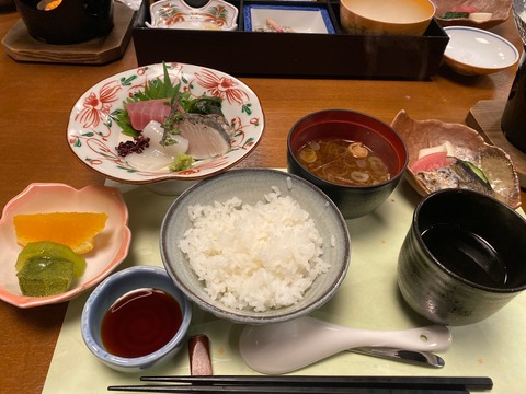 E929173F-8ACA-4A94-A02F-63632D16457B