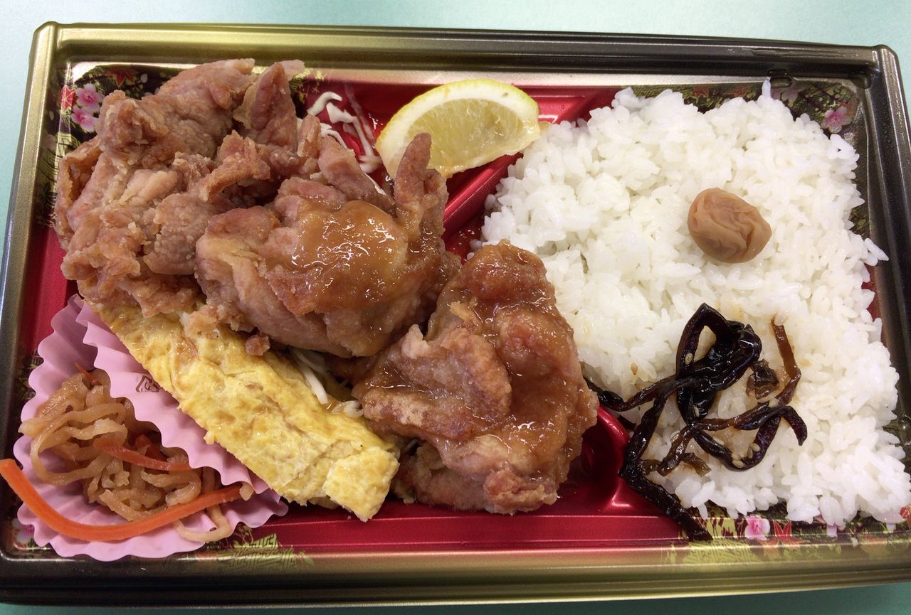 めちゃうま 若鶏竜田揚げ弁当がコスパ大 かなちゅうごはん