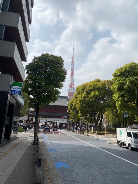 42818B04-EA8C-4BC7-ABB1-42C214E8D4ED