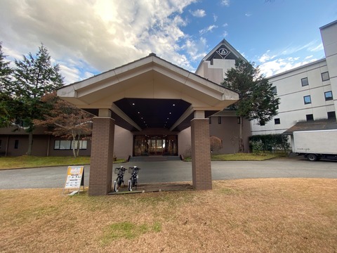 34B1D120-B0E3-4B07-8324-5FD35EDED500