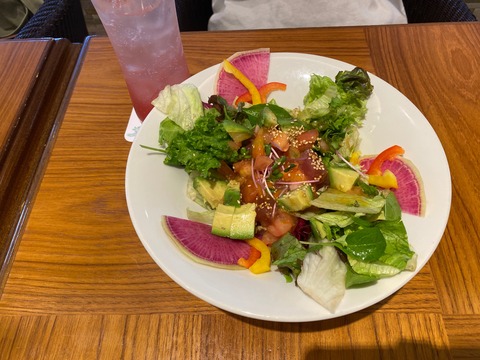 647C37DB-7F50-4501-8AB8-C45E68738754