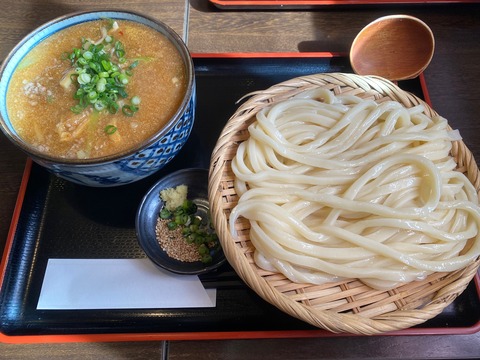 00FE211D-C5B3-427C-BDFA-6695656F84A6