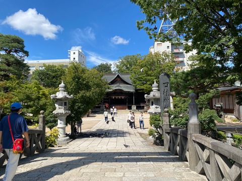 72EA33BF-5E94-4D5C-99FF-C476ECD79ACB