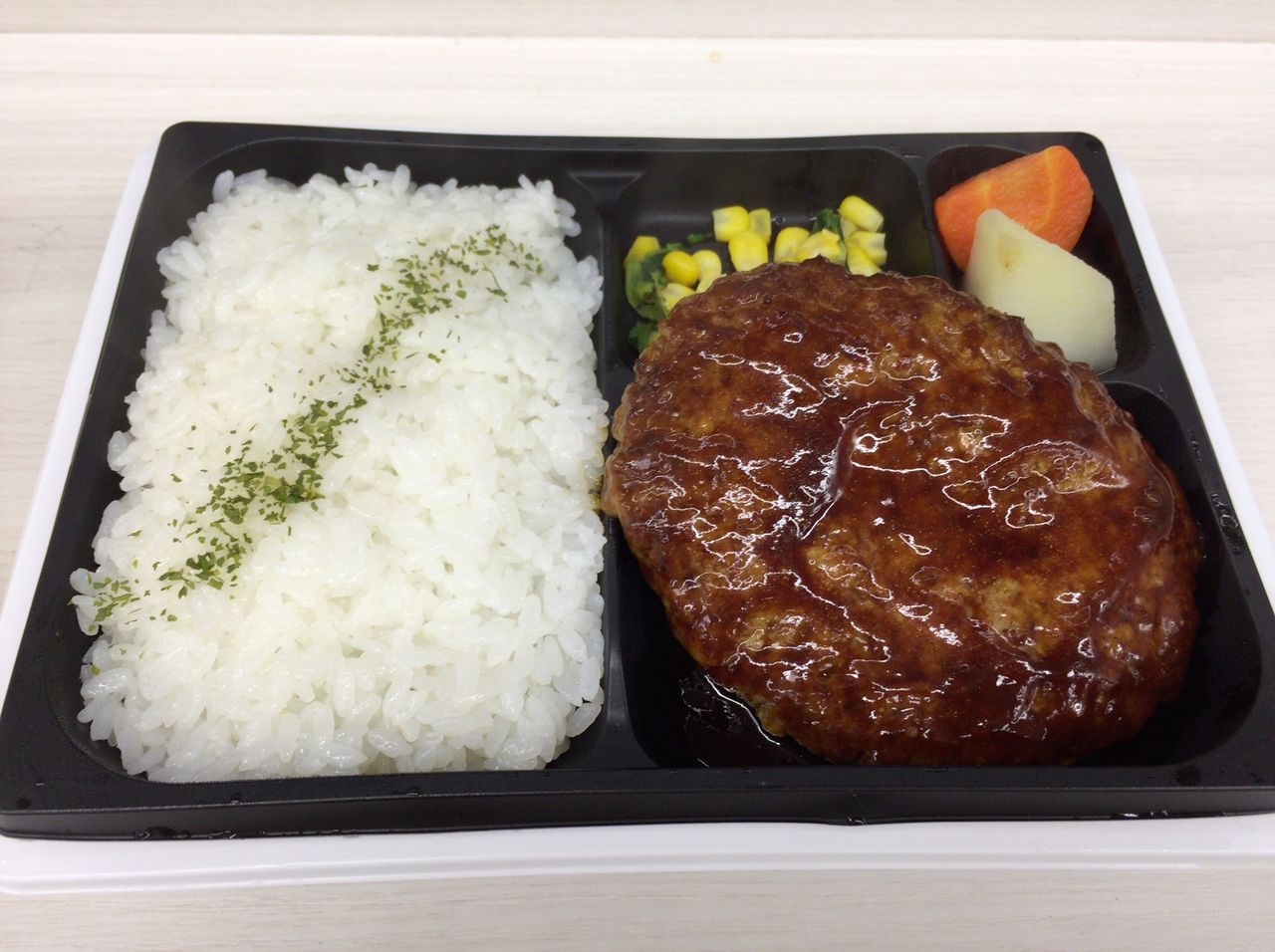 セブンイレブン 3度目のハンバーグ弁当 かなちゅうごはん セブンイレブン 3度目のハンバーグ弁当 かなちゅうごはん