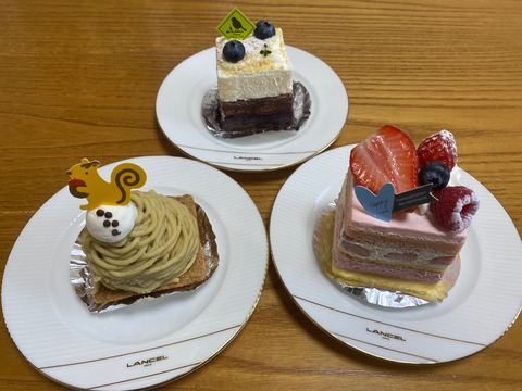 3B4B05AC-740F-48E4-BEDE-744F81586ECA