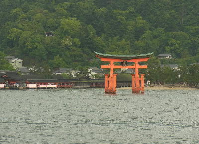 大鳥居