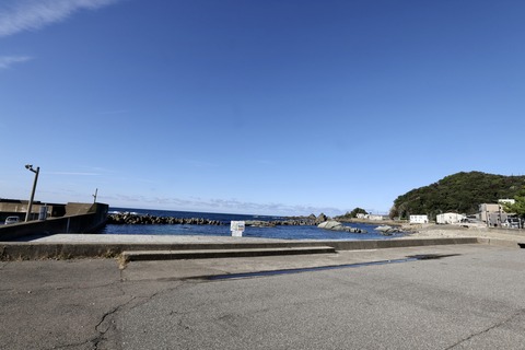 くにみクラゲ公民館-2