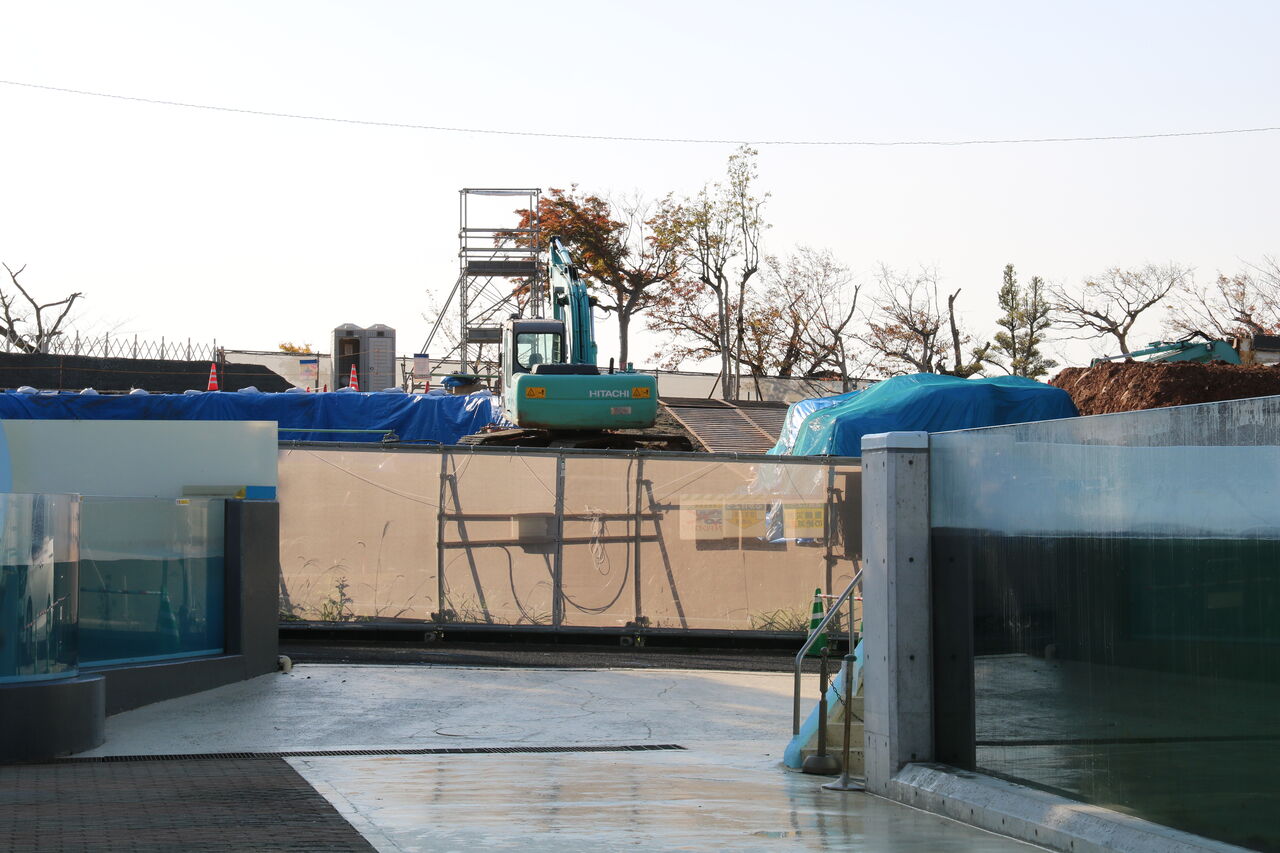 高松市屋島山上拠点施設リニューアル工事で新屋島水族館はどうなる 主食は水族館です