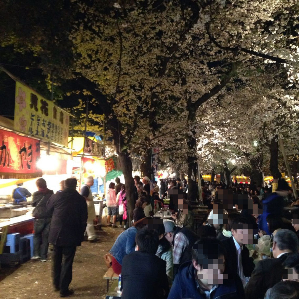 靖国神社で花見 九段下 酔 すい のどうでしょう 酔酔どうでしょう ひとり放浪編