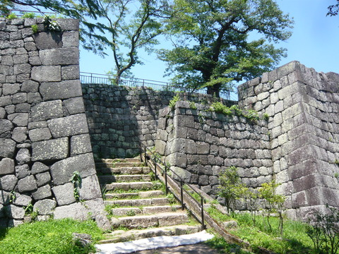 白河小峰城２ (83)