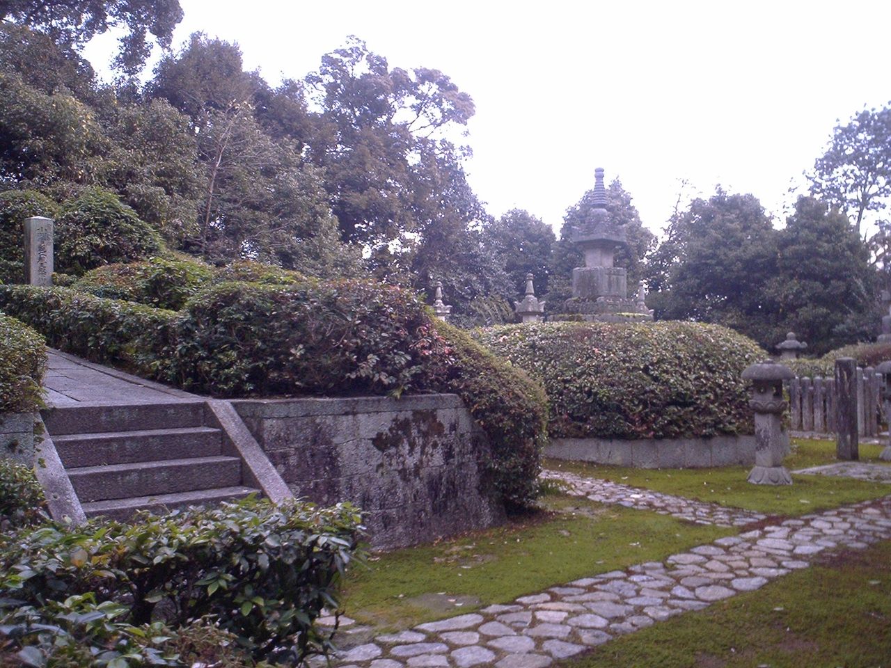 仁和寺宮墓地 城とか陵墓とか