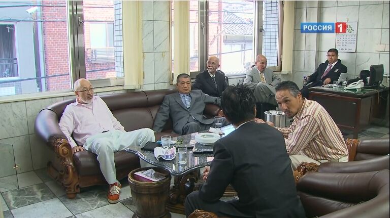 神画像 ヤクザの事務所内の様子 案外楽しそう Jのログ おんjまとめブログ 神画像 ヤクザの事務所内の様子 案外楽しそう Jのログ おんjまとめブログ
