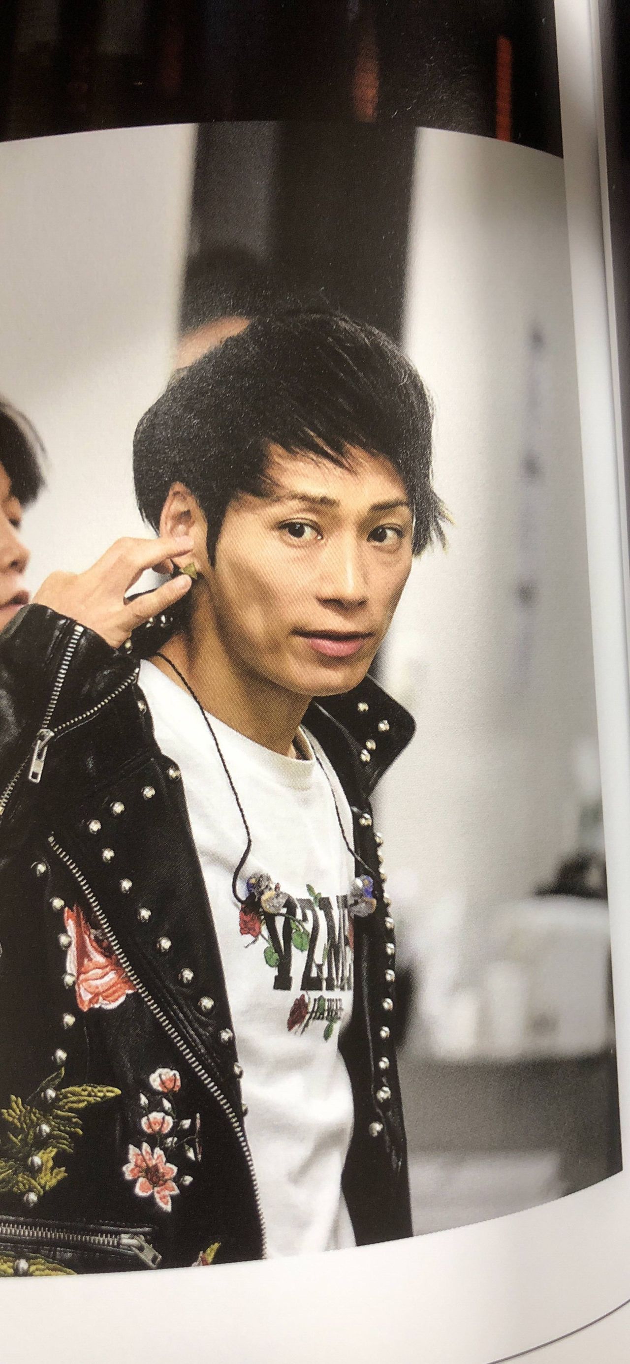 Uverworldのボーカルtakuya さん転んだファンを放置して走り去ってしまう Jのログ おんjまとめブログ Uverworldのボーカルtakuya さん転んだファンを放置して走り去ってしまう Jのログ おんjまとめブログ