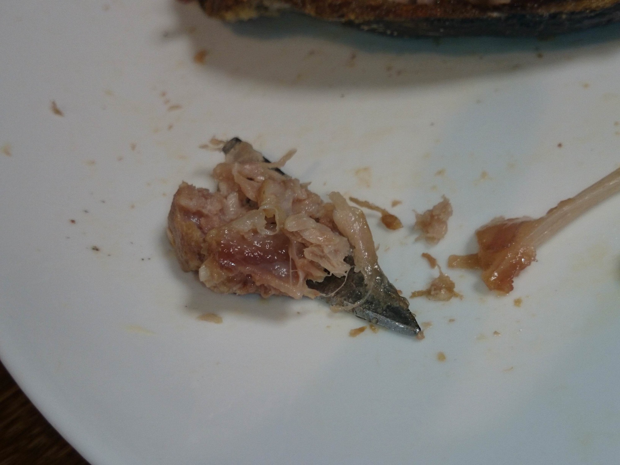 マグロのしっぽ食ってたら刃出てきたんやけど Jのログ おんjまとめブログ