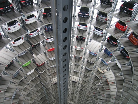 autos-214033_960_720