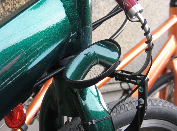 自転車バックミラーの使い心地 シニアの自転車日記 自転車バックミラーの使い心地 シニアの自転車日記