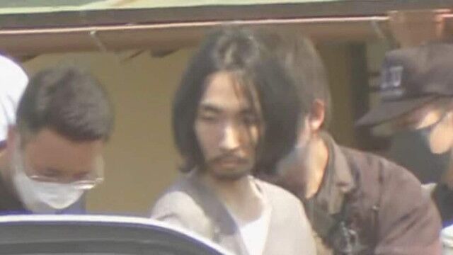 【画像】降参した立てこもり犯、イケメン
