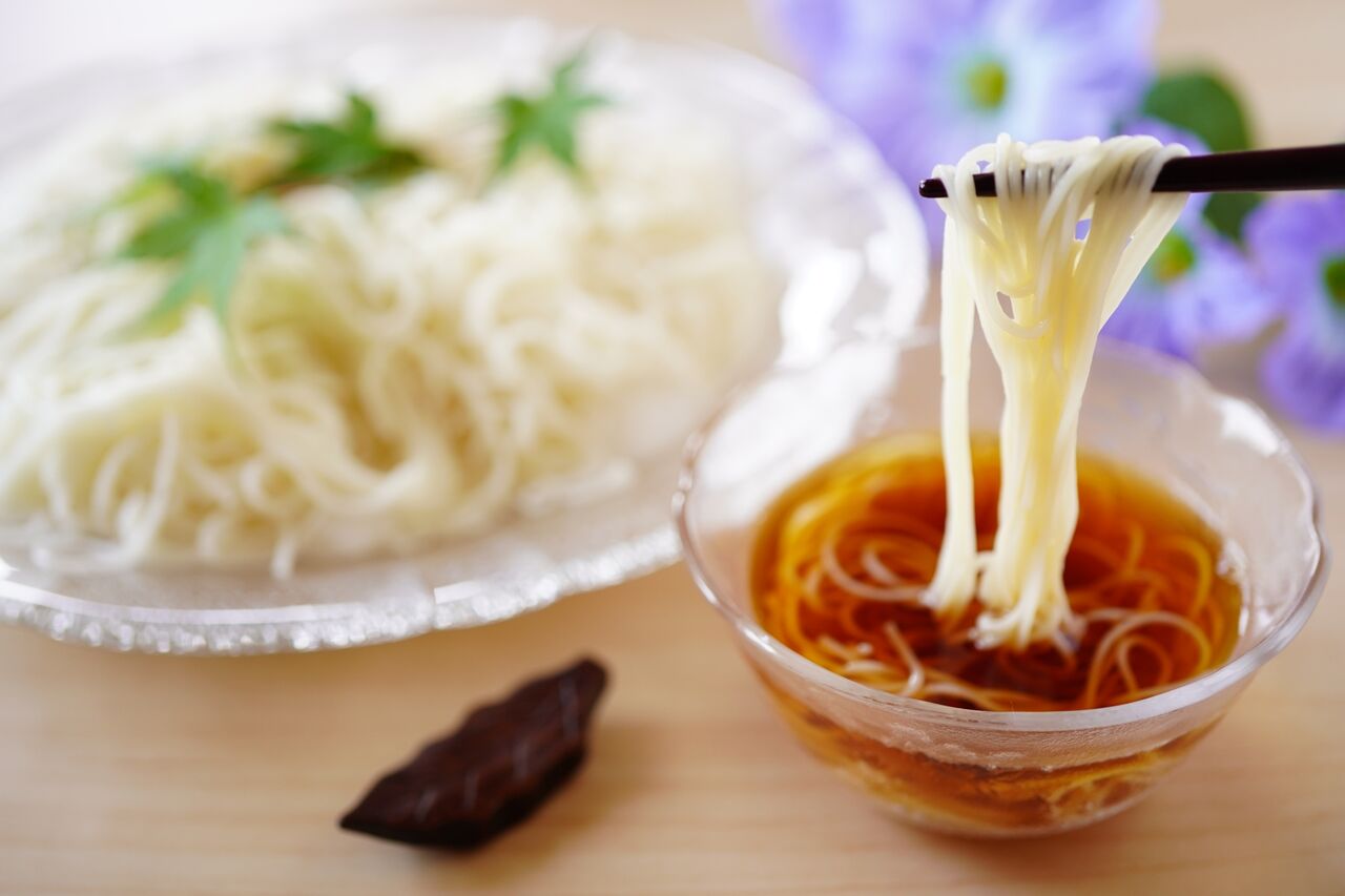 「夏はそうめん」に待った！　シニアにとって死活問題なワケ