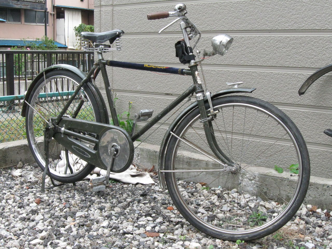 君の自転車は荷台がなく 何がおかしい