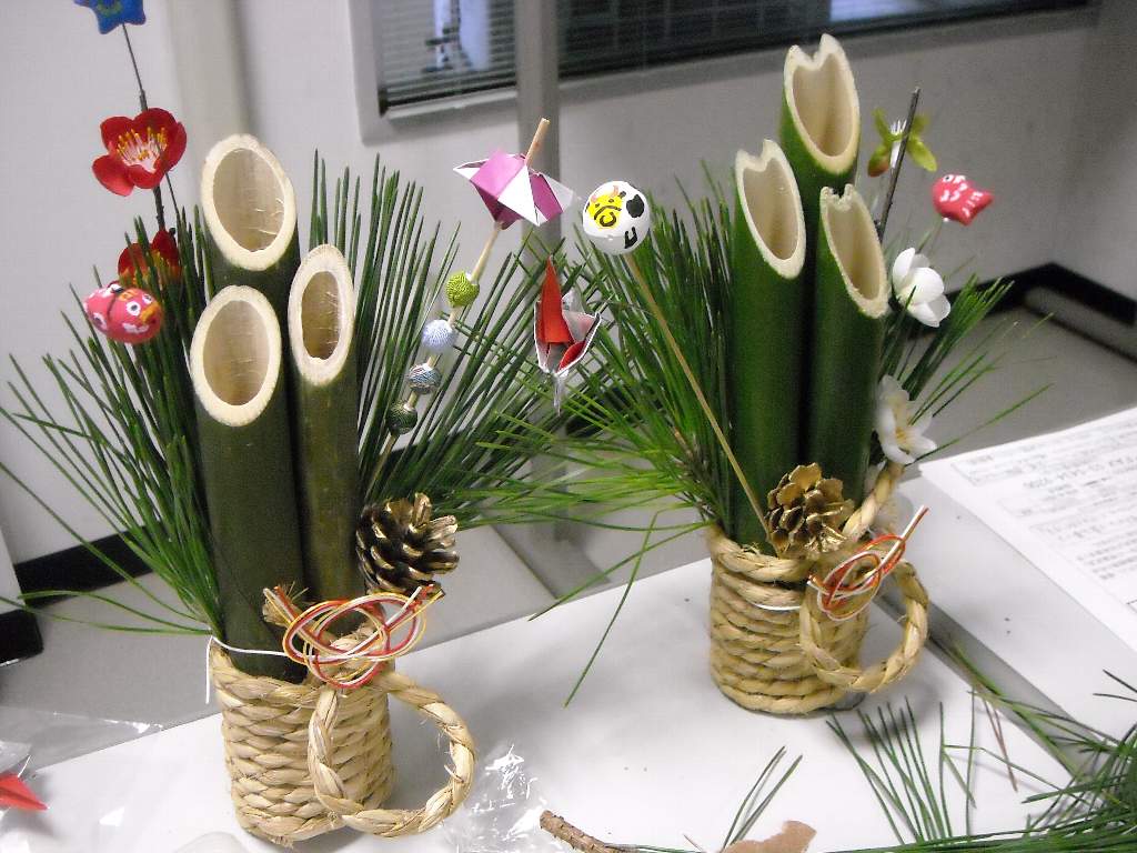 今年最後の竹工作 ミニ門松つくり講師 堀池喜一郎 すこやの工作室日記