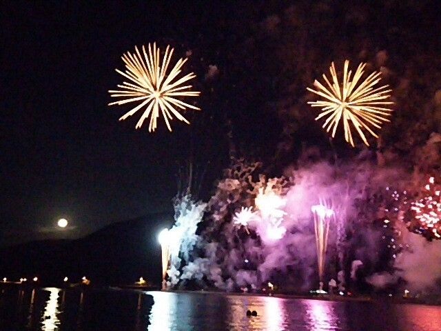 10月6 8日 宿毛まつり 海と楽しむ秋花火 すくもちゃん新聞 高知県 宿毛市