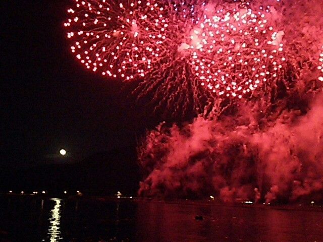 10月6 8日 宿毛まつり 海と楽しむ秋花火 すくもちゃん新聞 高知県 宿毛市