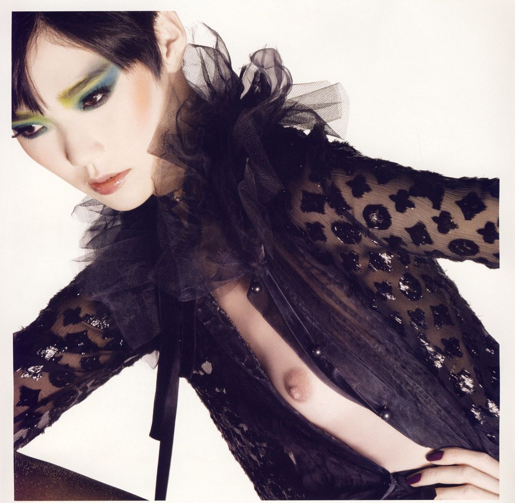 Tao Okamoto ノートには書き残さない Tao Okamoto ノートには書き残さない