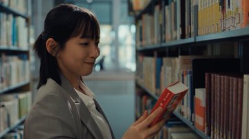 吉岡里帆って、顔と声も可愛いわけじゃないけど、何故か可愛いよな