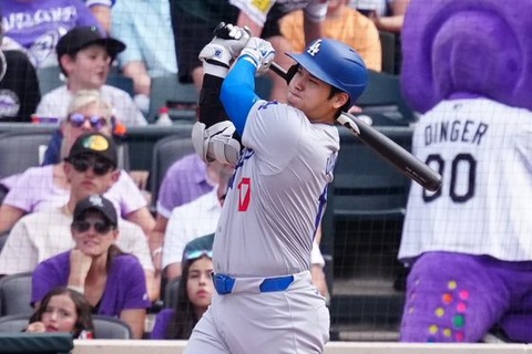 2024年 大谷 158試合.310(2位) 54本 (1位)130打点(1位) 59盗塁(2位)　「凄いなー！お疲れさまでした」