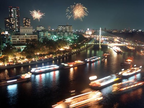 【夏の花火】大阪：天神祭奉納花火は大阪での必見イベント！「開催期間：2024年7月25日(木) 開催時間：日没より予定」