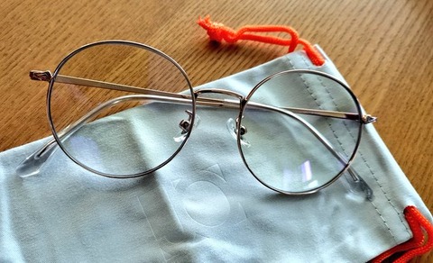 老眼鏡どんなの使ってるんだお前ら