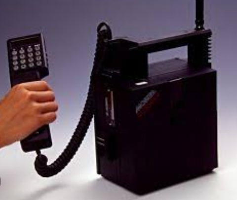 Apple「USB-Cにしました！！どやああ！！」任天堂「7年前からCですけど。てかアプデで3.0に対応予定