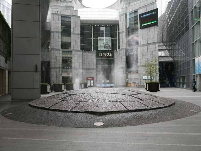 【東京ゴーストタウン】カレッタ汐留の閉店ラッシュ！東京の大人の街に静寂が広がる衝撃の光景とは？