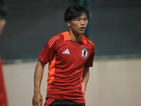 【サッカー】森保ジャパン　2試合で長友、菅原、旗手ら8人が出番なし…　27人招集、攻撃的3バック導入で本職サイドバック勢が不遇