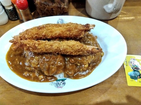 【食事】エビフライのシッポを食べるのはマナー違反？　食べるときに気をつけるべきこと　栄養士に聞いた