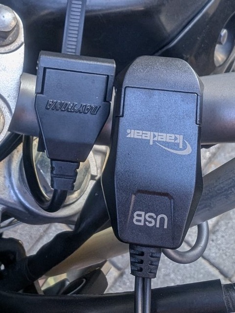 バイクにUSB電源付けたい