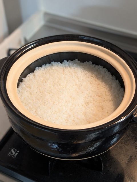 一人暮らしのやつって毎晩何食べてんの？