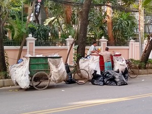 trash collector (2)