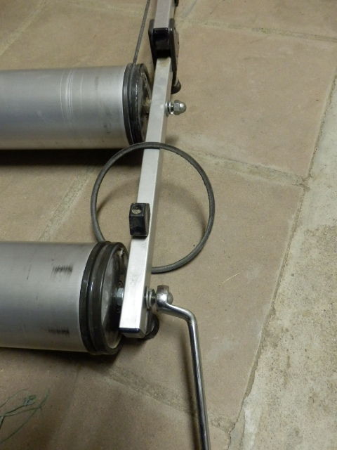 3本ローラー台のベアリング交換（ミノウラアクションマグローラー