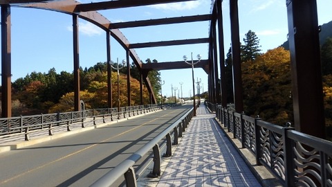 PB080265 (640x360)