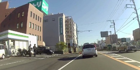 001ファミマ