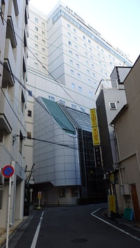 P1118261