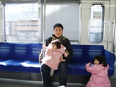100104あやかちゃん&はるかちゃん&パパ