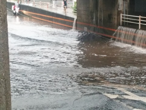 道路冠水