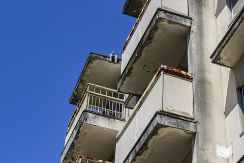 廃墟の団地二つ目